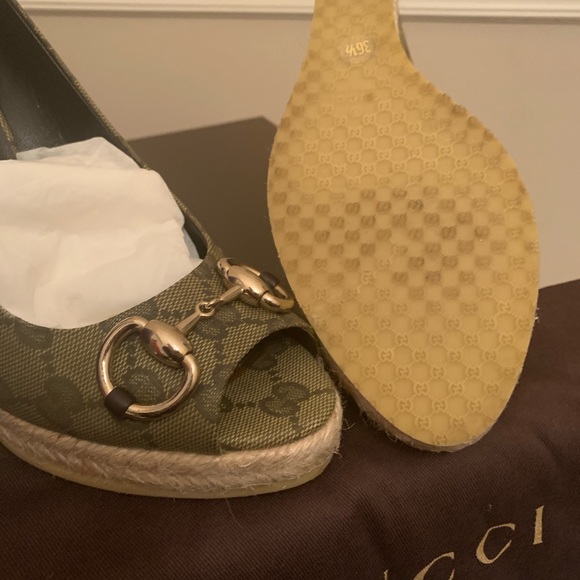 Wedges - Picture 3 of 3